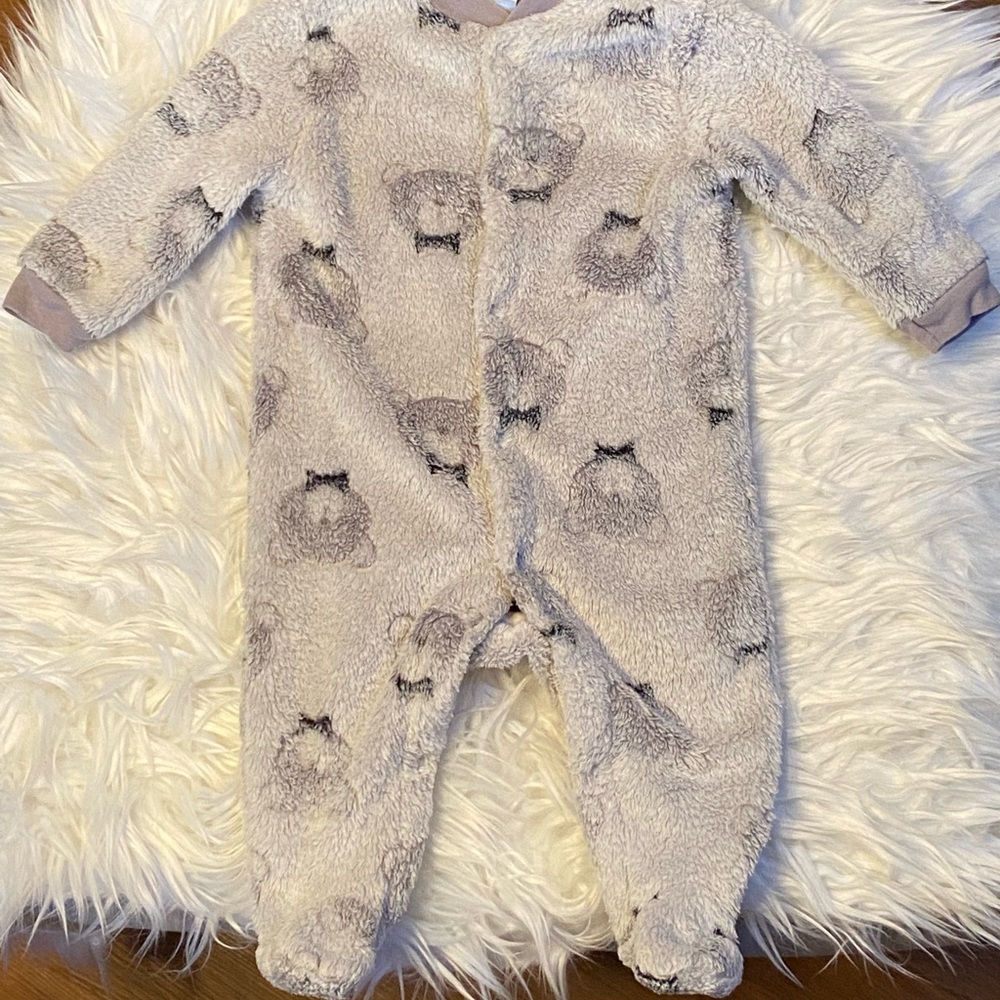 Baby Gear fuzzy footie pajamas